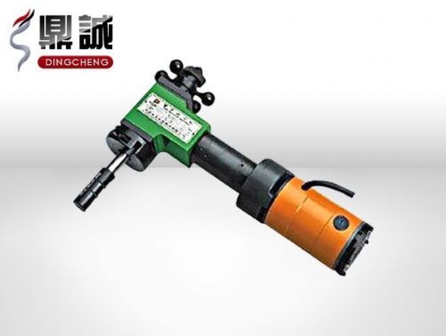 点击查看详细信息<br>标题：T型内涨式管子坡口机 阅读次数：5408